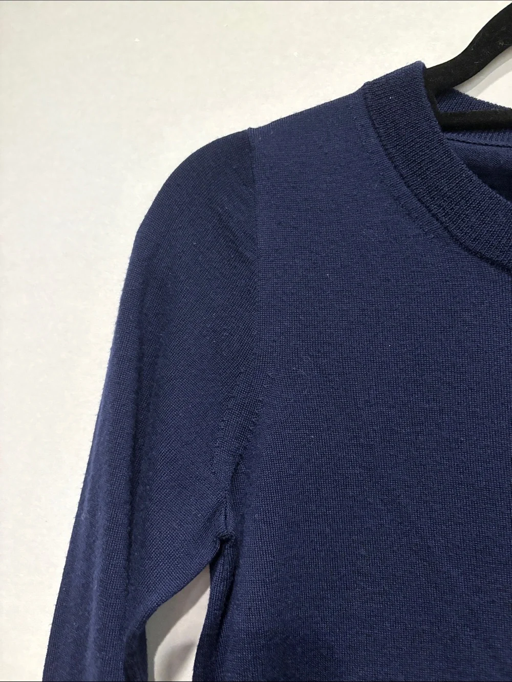 J. Crew - Women's Tippi Crewneck sweater, merino wool pullover.  Navy. Small